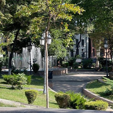 Apartment Dadu Tbilisi Exterior foto